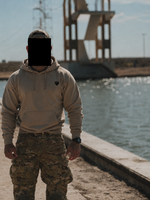 The Brav Hoodie Light
