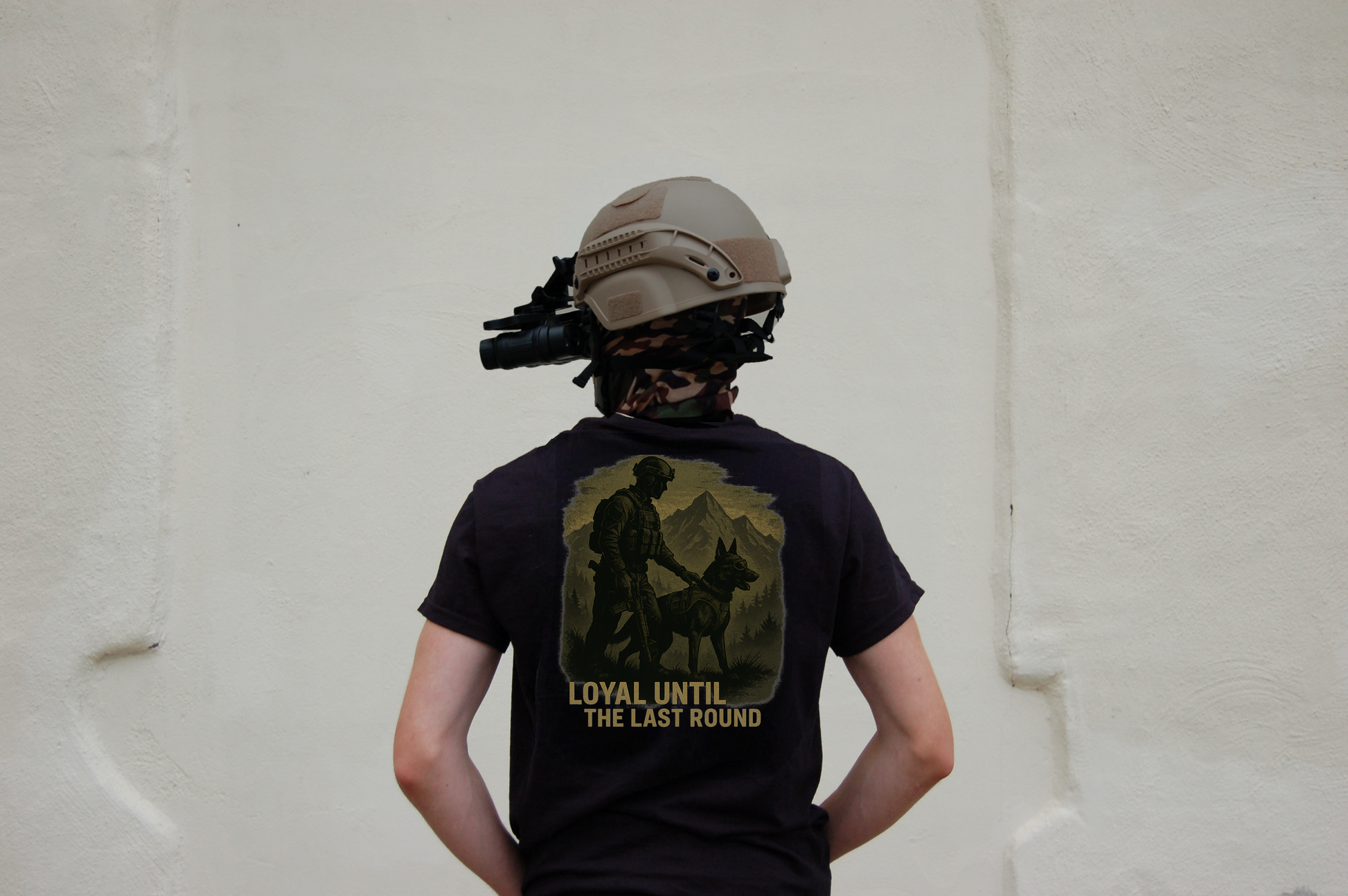 Loyal until the last round Dark Tee
